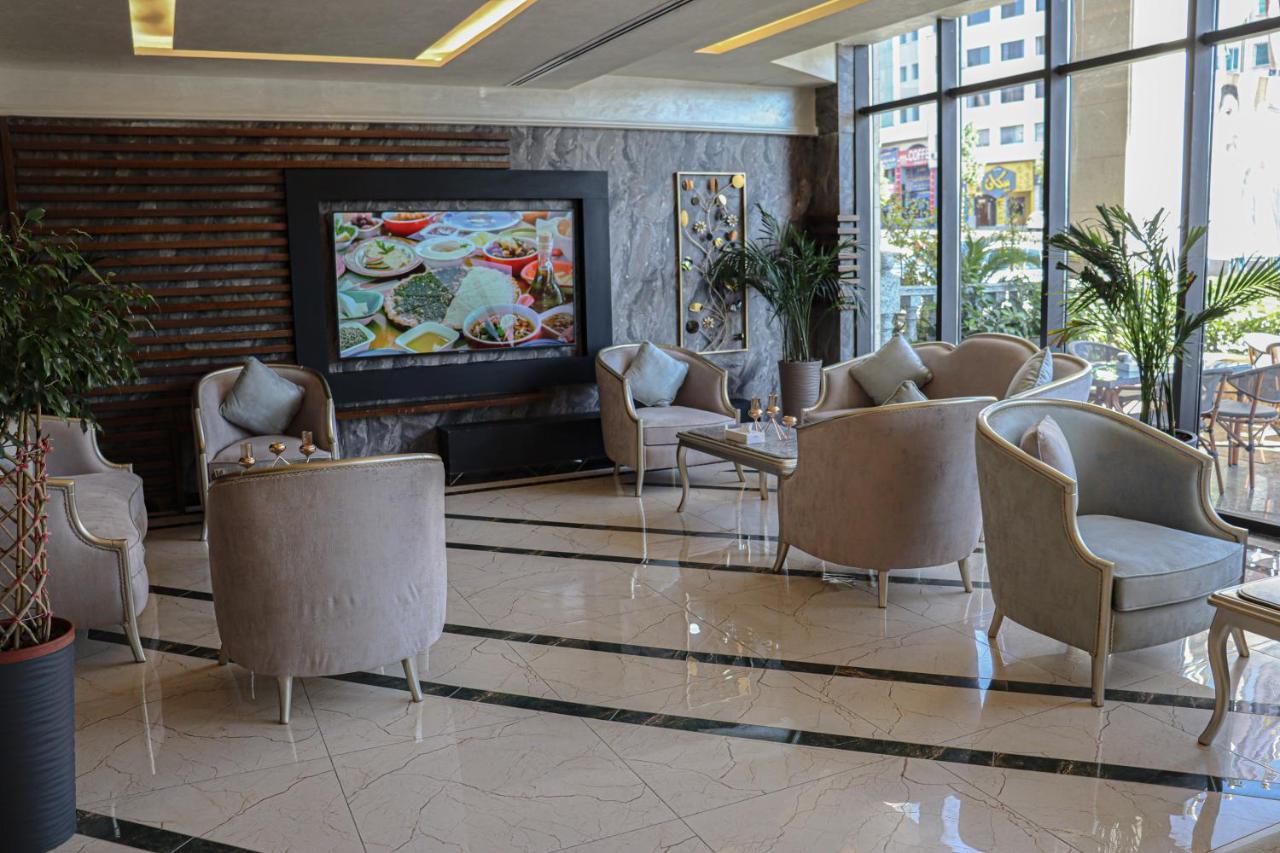 Rival Hotel Аман Екстериор снимка