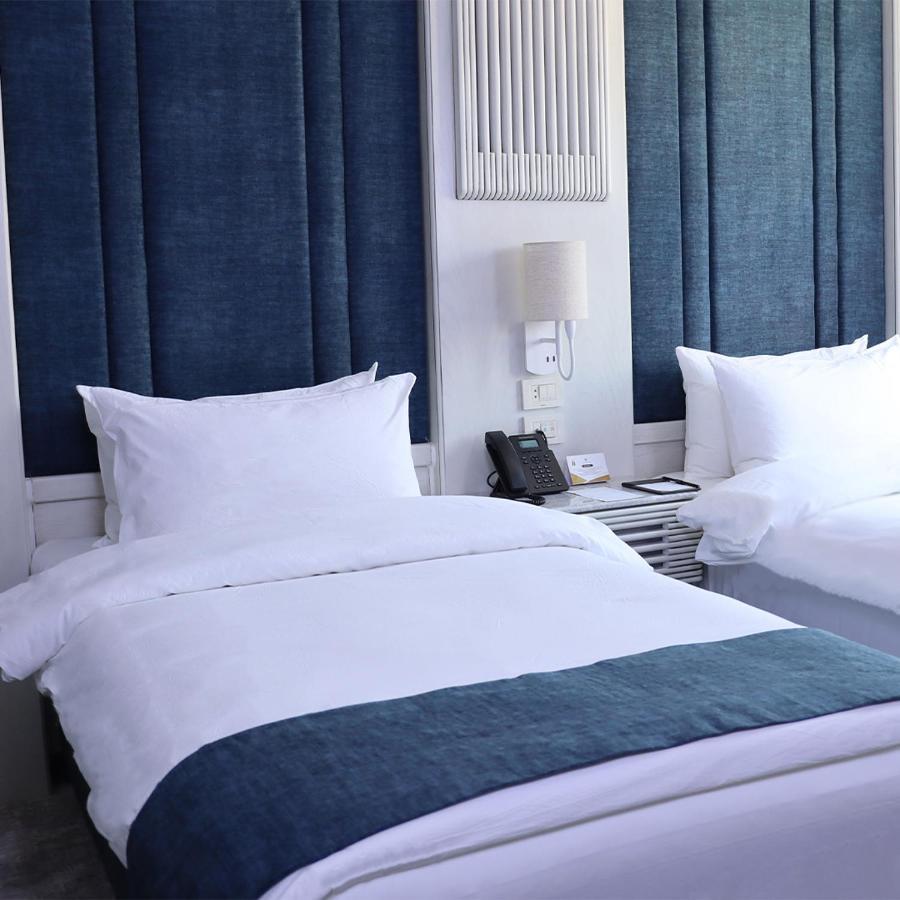 Rival Hotel Аман Екстериор снимка