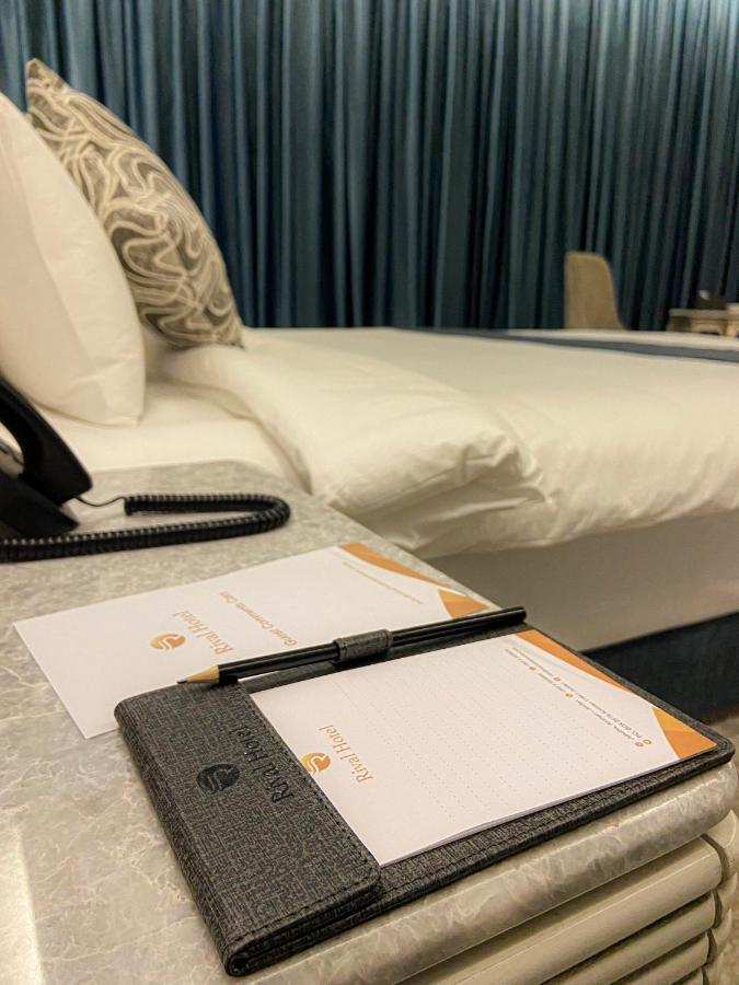 Rival Hotel Аман Екстериор снимка