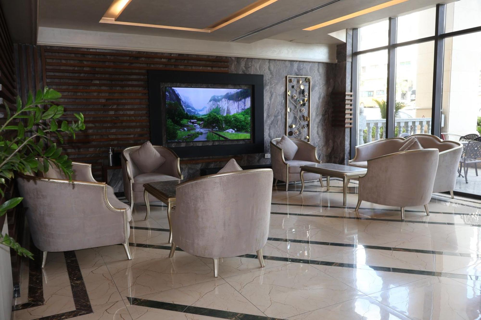 Rival Hotel Аман Екстериор снимка